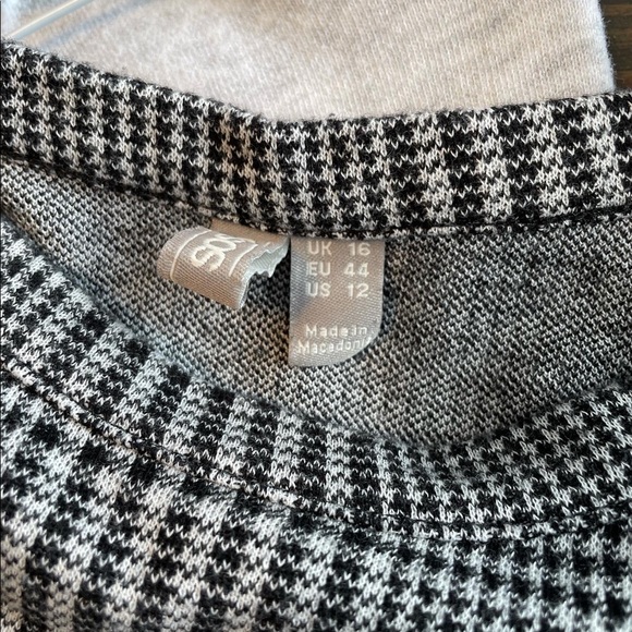 ASOS CURVE GINGHAM COLOR BLOCK TSHIRT DRESS - Picture 4 of 6